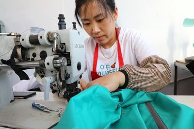 山東濱州:鄉(xiāng)村建設戶外裝備微工廠 婦女&ldquo;家門口&rdquo;就業(yè)增收